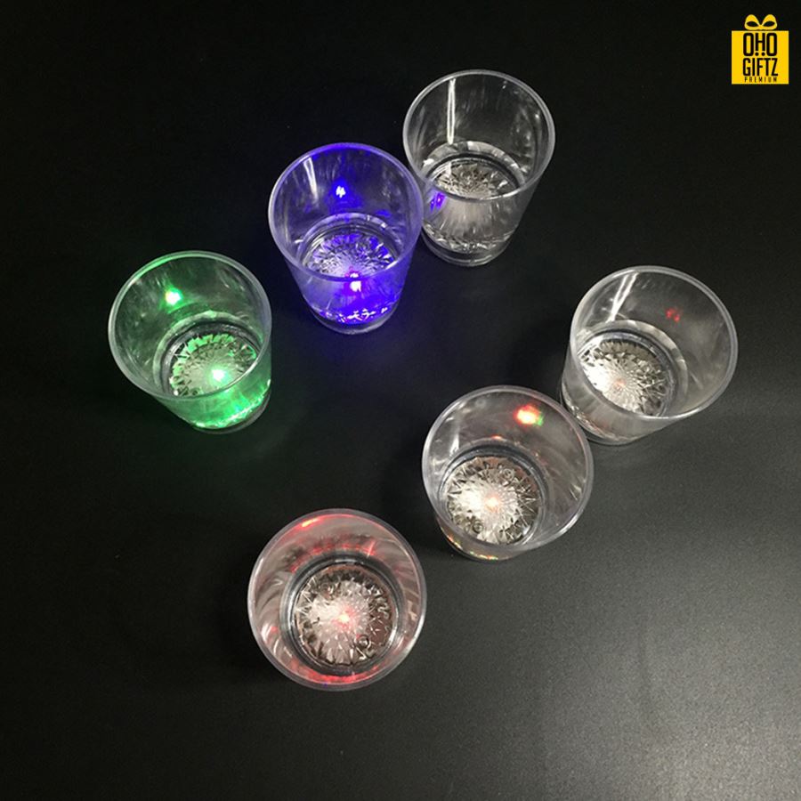 แก้วช็อตมีไฟ LED  สกรีนโลโก้ สกรีนชื่อร้าน ทำเป็นของพรีเมี่ยมได้