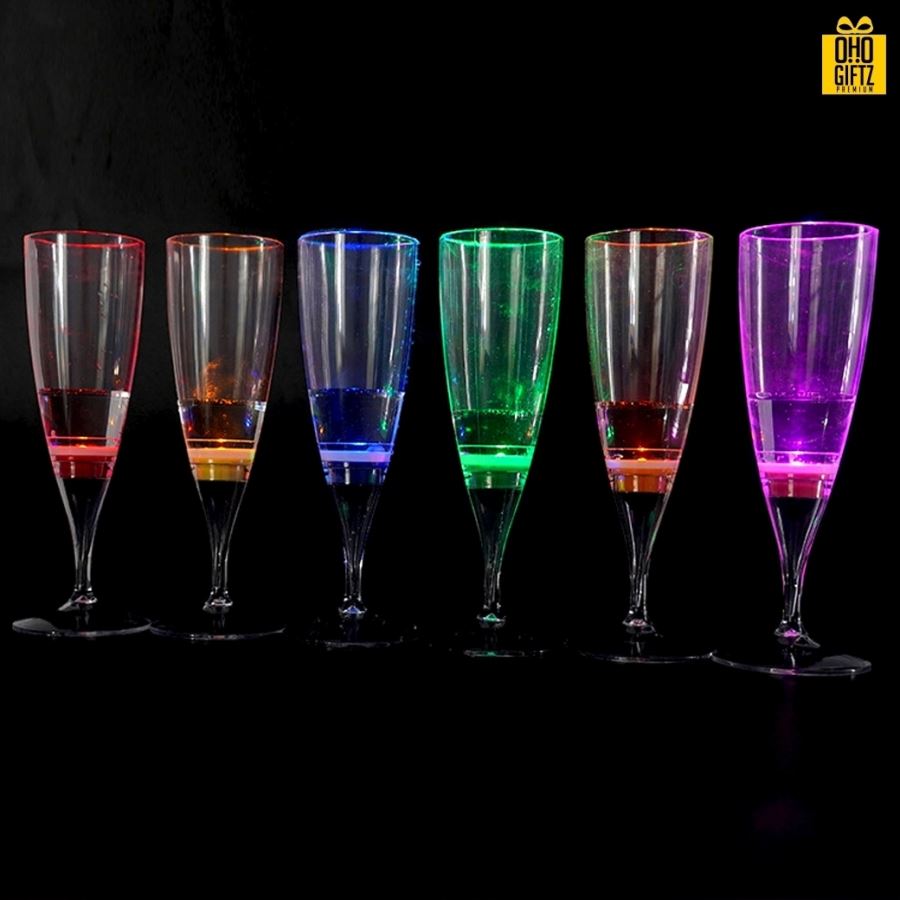 แก้วแชมเปญเรืองแสง LED  สกรีนโลโก้ สกรีนชื่อร้าน ทำเป็นของพรีเมี่ยมได้