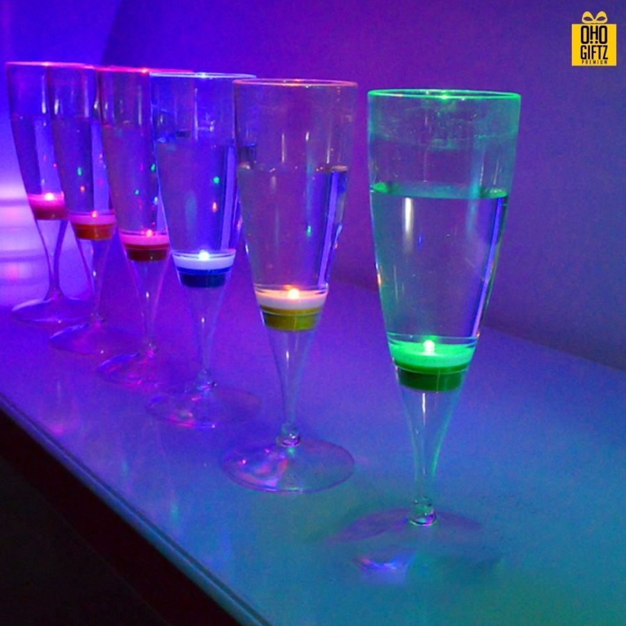 แก้วแชมเปญเรืองแสง LED  สกรีนโลโก้ สกรีนชื่อร้าน ทำเป็นของพรีเมี่ยมได้