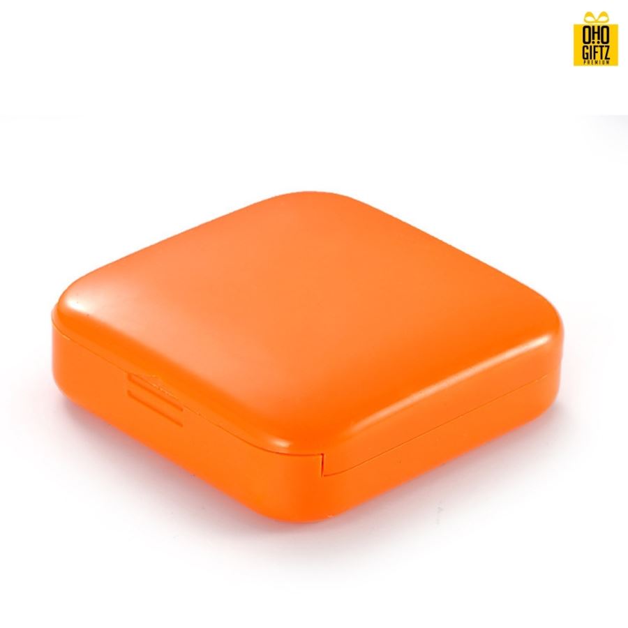 กล่องเก็บยาพลาสติก 2 ช่อง สกรีนชื่อ สกรีนโลโก้ ทำเป็นของพรีเมี่ยมได้