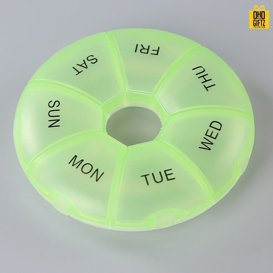 กล่องเก็บยาพลาสติก 7 วัน สกรีนชื่อ สกรีนโลโก้ ทำเป็นของพรีเมี่ยมได้