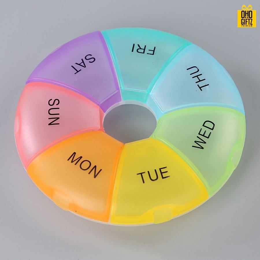 กล่องเก็บยาพลาสติก 7 วัน สกรีนชื่อ สกรีนโลโก้ ทำเป็นของพรีเมี่ยมได้