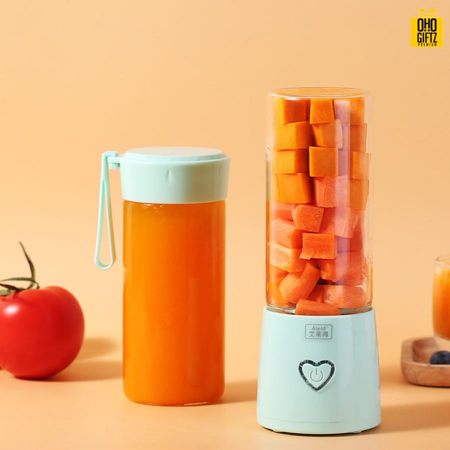 เครื่องปั่นผลไม้ชาร์จได้ สกรีนชื่อ สกรีนโลโก้ ทำเป็นของพรีเมี่ยมได้