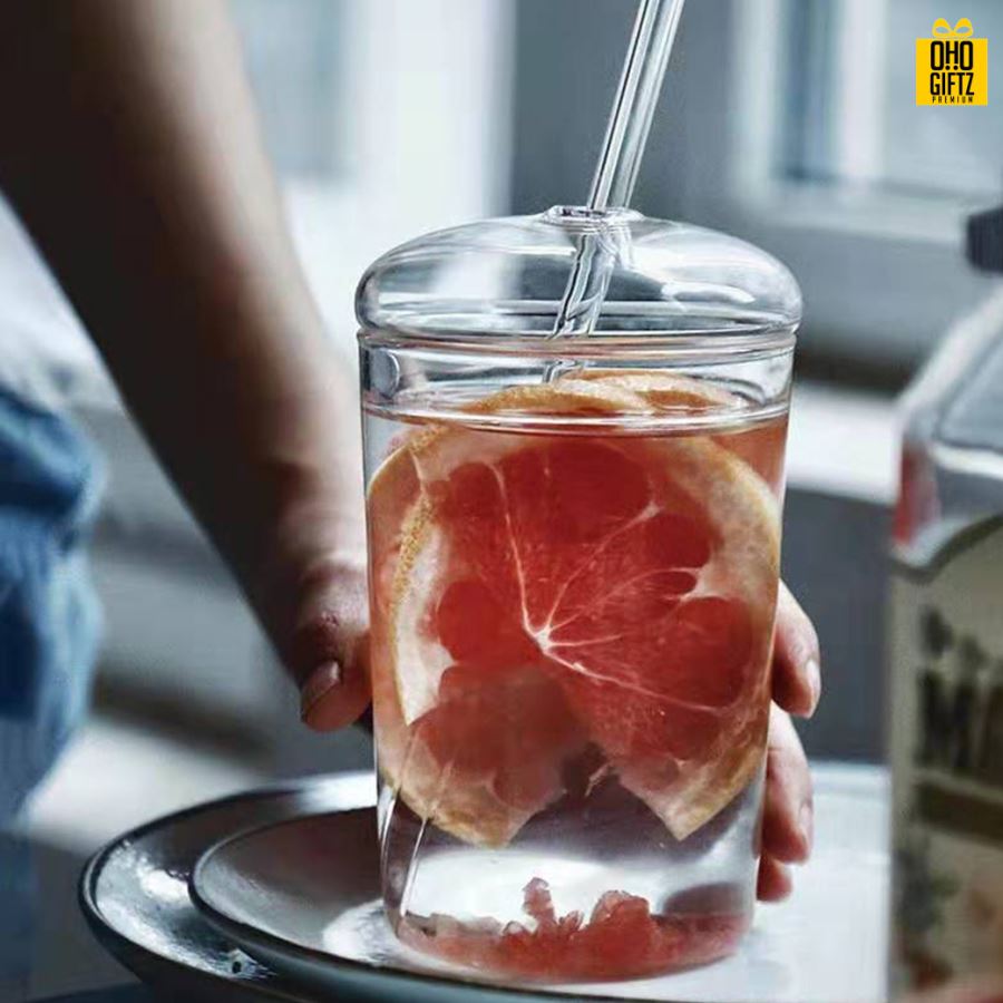 แก้วน้ำพร้อมฝาปิดทรงสูง สกรีนชื่อ สกรีนโลโก้ ทำเป็นของพรีเมี่ยมได้