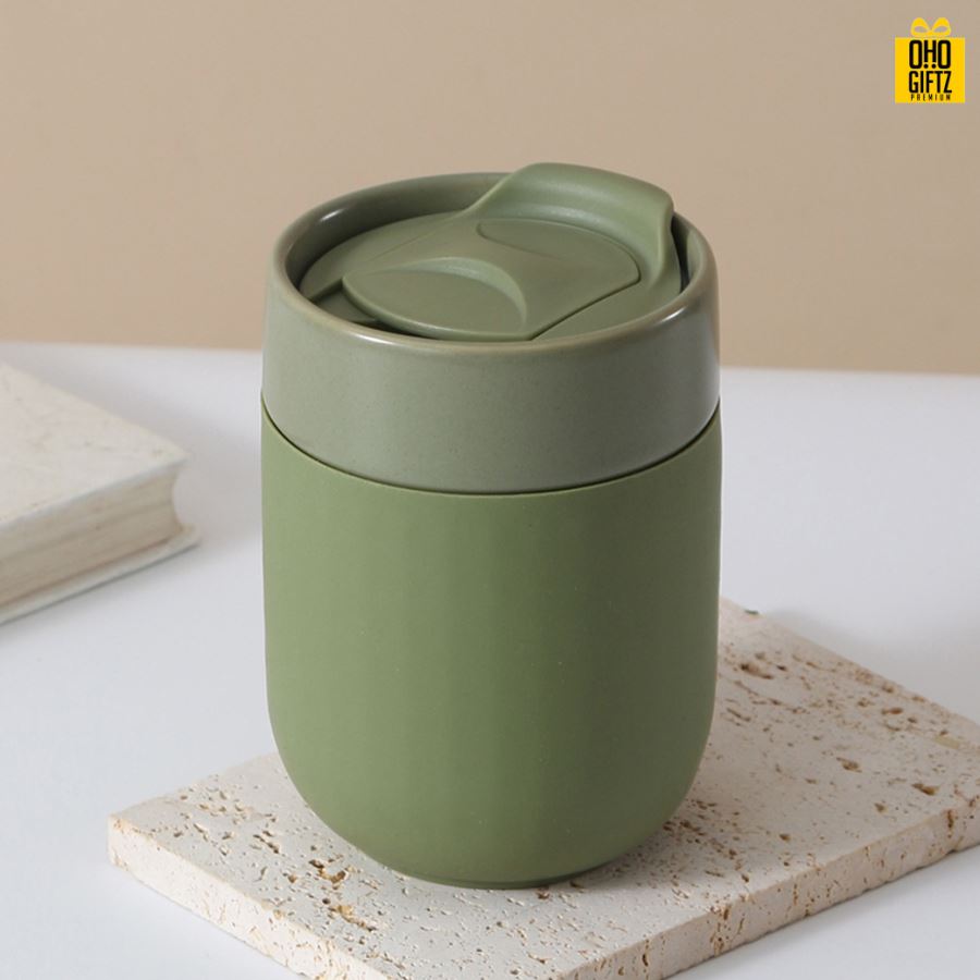 แก้วเซรามิกพร้อมฝาปิด สกรีนชื่อ สกรีนโลโก้ ทำเป็นของพรีเมี่ยมได้