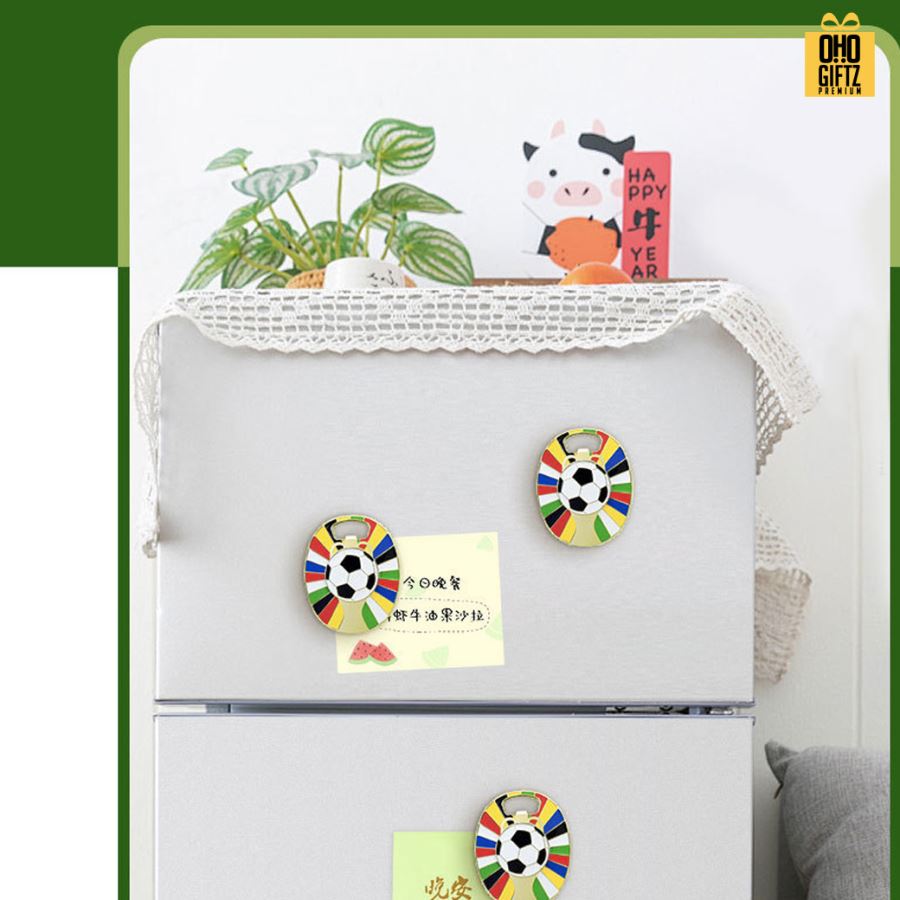 ที่เปิดขวดถ้วยรางวัลบอล สกรีนโลโก้  ทำเป็นของพรีเมี่ยมได้