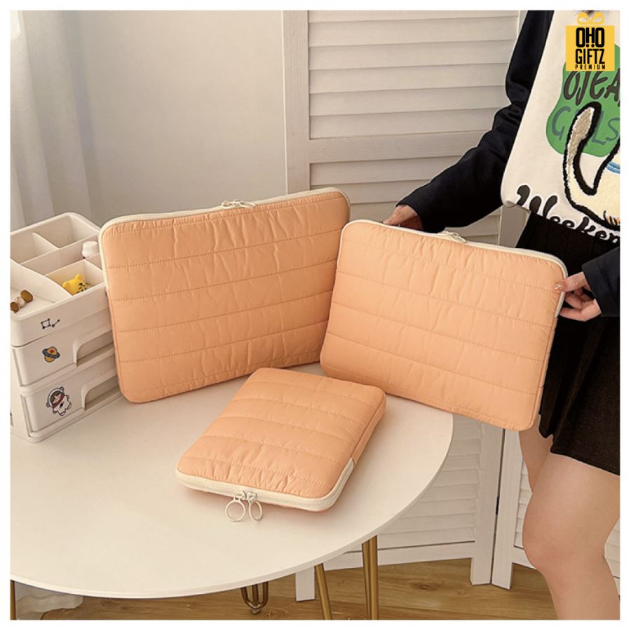 กระเป๋าใส่โน๊ตบุ๊คผ้าหุ้มกันกระแทก สกรีนโลโก้ ทำเป็นของพรีเมี่ยม ของที่ระลึก