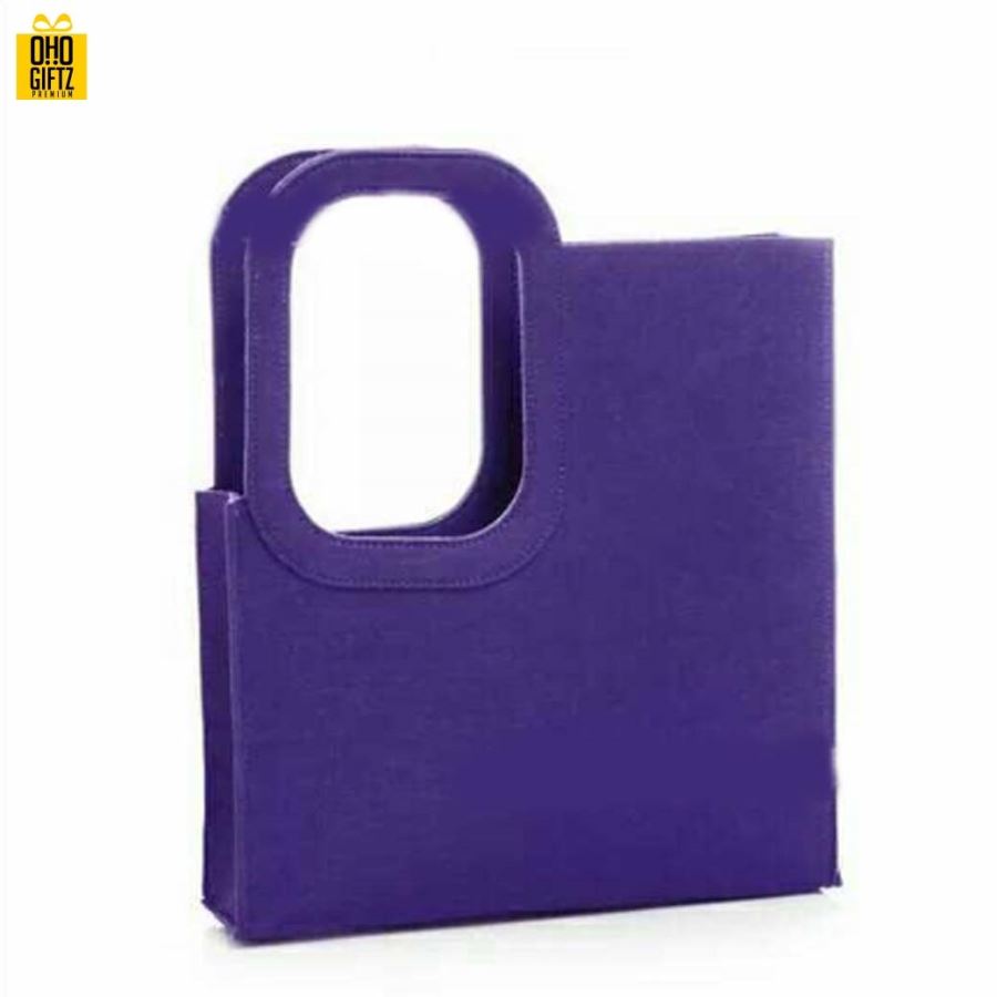 กระเป๋าผ้า Felt แบบถือ สกรีนโลโก้ ทำเป็นของพรีเมี่ยม ของชำร่วยได้