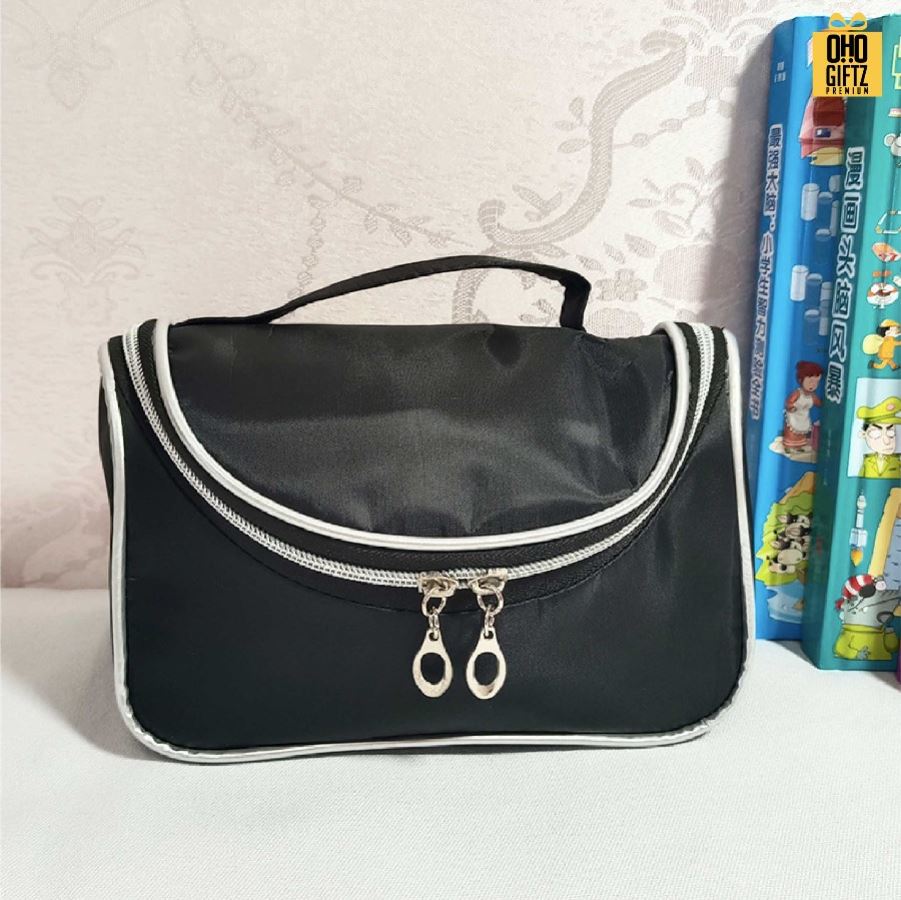 กระเป๋าใส่เครื่องสำอางค์ สกรีนโลโก้ ทำเป็นของพรีเมี่ยมได้