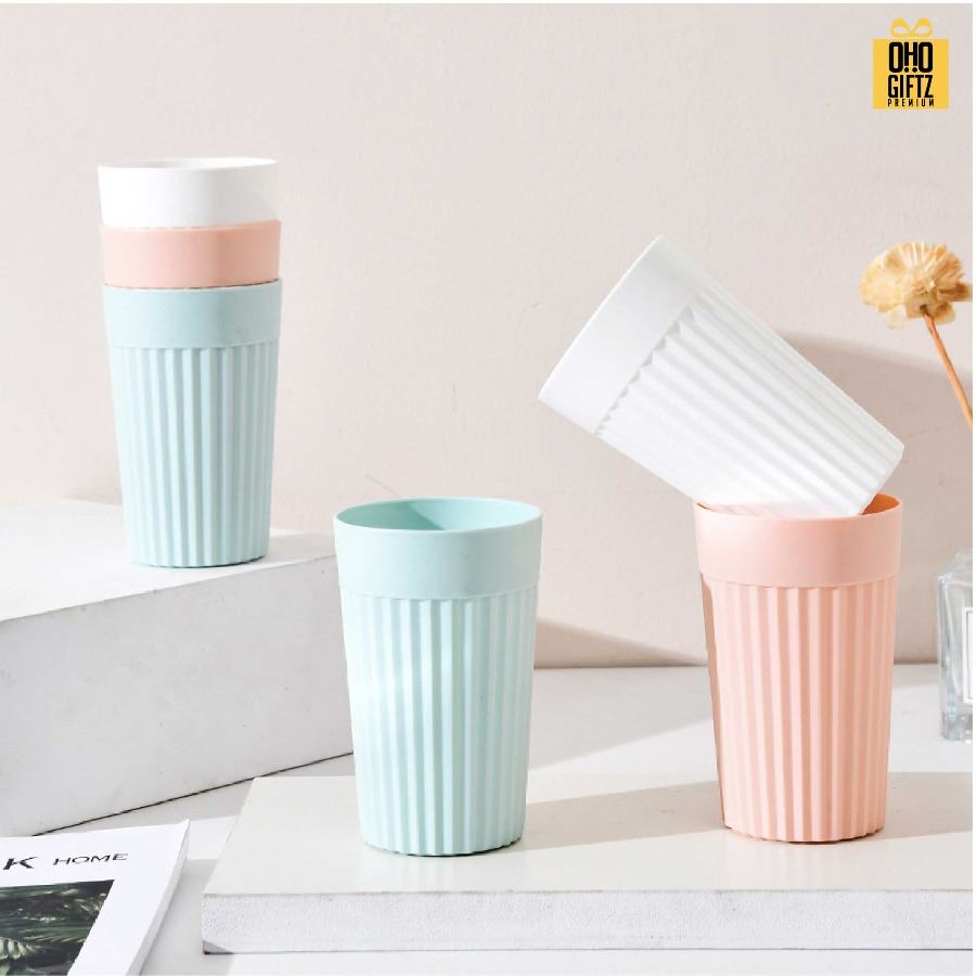 ถ้วยน้ำพลาสติก สกรีนโลโก้ ทำเป็นของพรีเมี่ยมได้