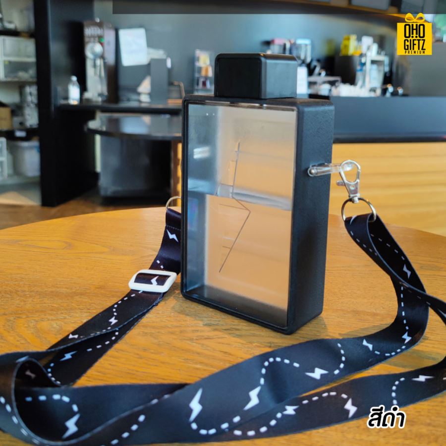 ถ้วยน้ำทรงสี่เหลี่ยม สกรีนชื่อ สกรีนโลโก้ ทำเป็นของพรีเมี่ยมได้ 