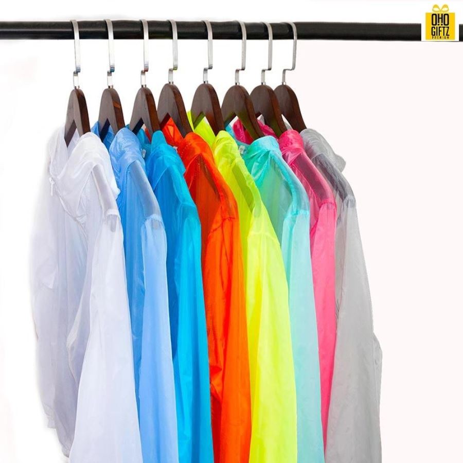 เสื้อคลุมกันลม & UV สกรีนโลโก้ ทำเป็นของพรีเมี่ยมได้