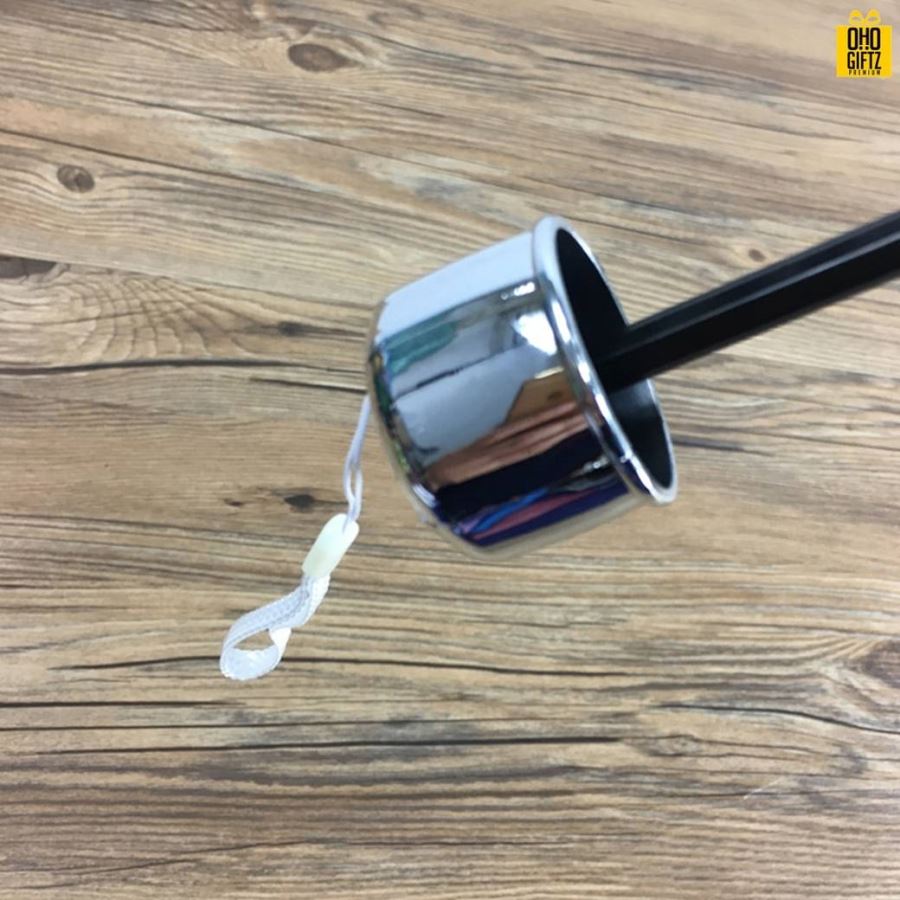 ร่ม 3 พับสีทูโทนเงินพร้อมปลอกใส่โครง 8 ก้าน สกรีนโลโก้ ทำเป็นสินค้าพรีเมี่ยม 