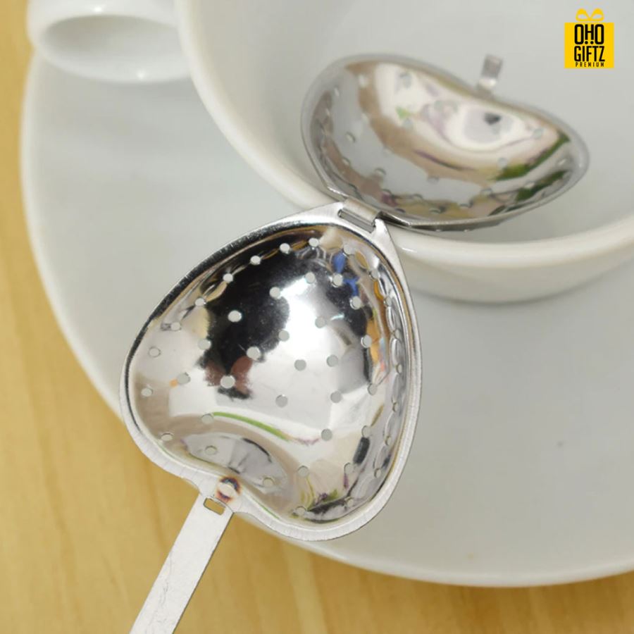 ช้อนกรองชารูปหัวใจ พิมพ์สติกเกอร์ชื่อฟรี ทำเป็นของพรีเมี่ยม ของชำร่วยงานเเต่งงานได้