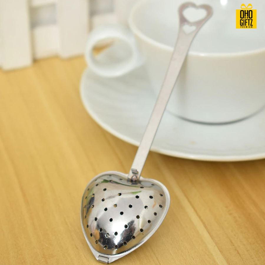 ช้อนกรองชารูปหัวใจ พิมพ์สติกเกอร์ชื่อฟรี ทำเป็นของพรีเมี่ยม ของชำร่วยงานเเต่งงานได้