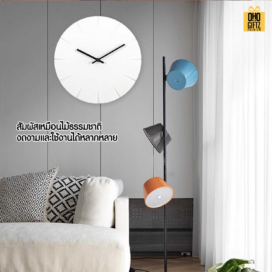 นาฬิกาแขวนผนังลายไม้ธรรมชาติ สกรีนชื่อ สกรีนโลโก้ ทำเป็นของพรีเมี่ยมได้ 