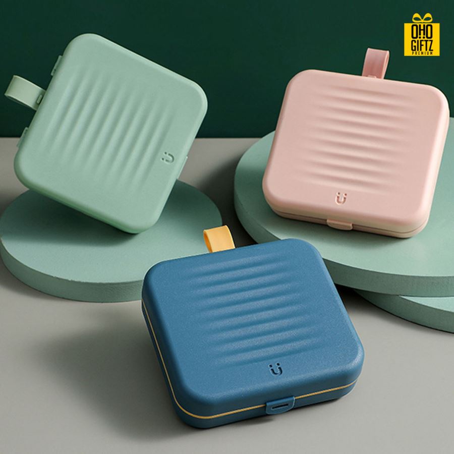 กล่องเก็บเข็มเย็บผ้า สกรีนชื่อ สกรีนโลโก้  ทำเป็นของพรีเมี่ยมได้ 