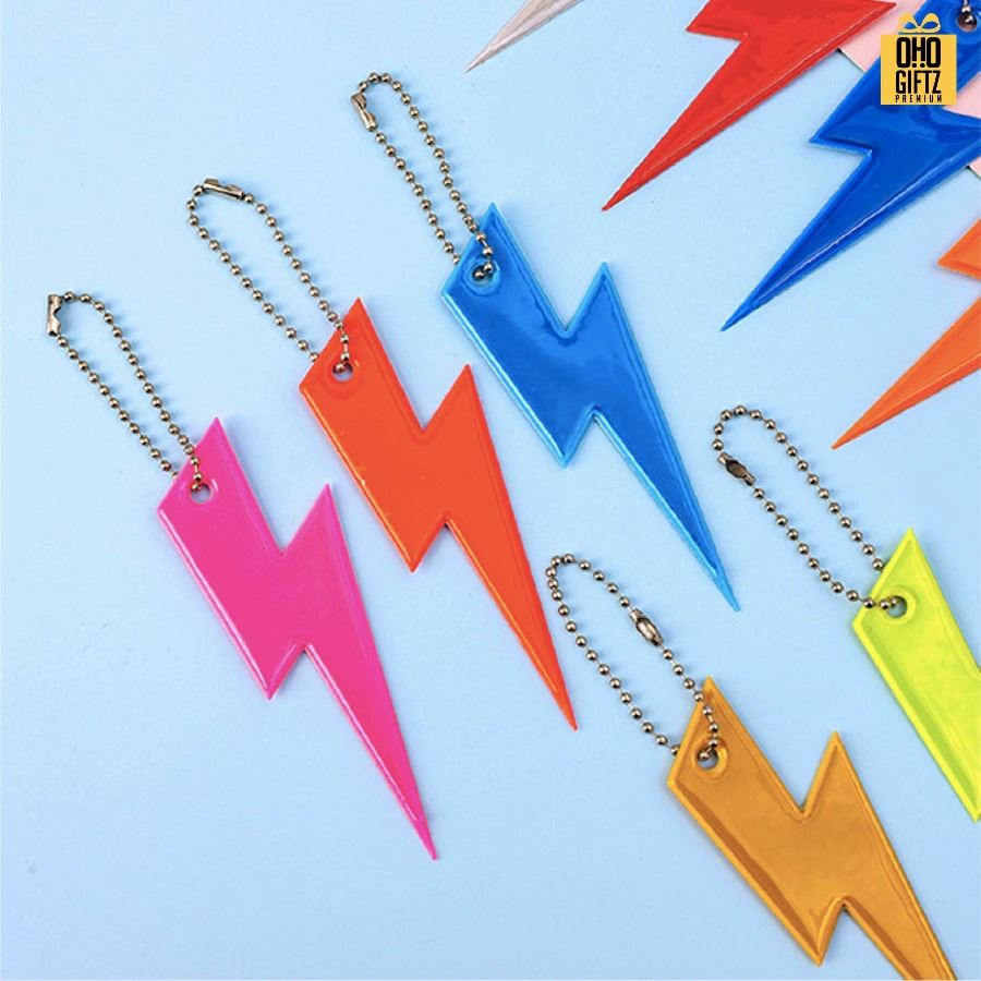 พวงกุญแจสะท้อนแทงทรงสายฟ้า PVC สกรีนโลโก้ ทำเป็นของพรีเมี่ยม ของชำร่วยได้