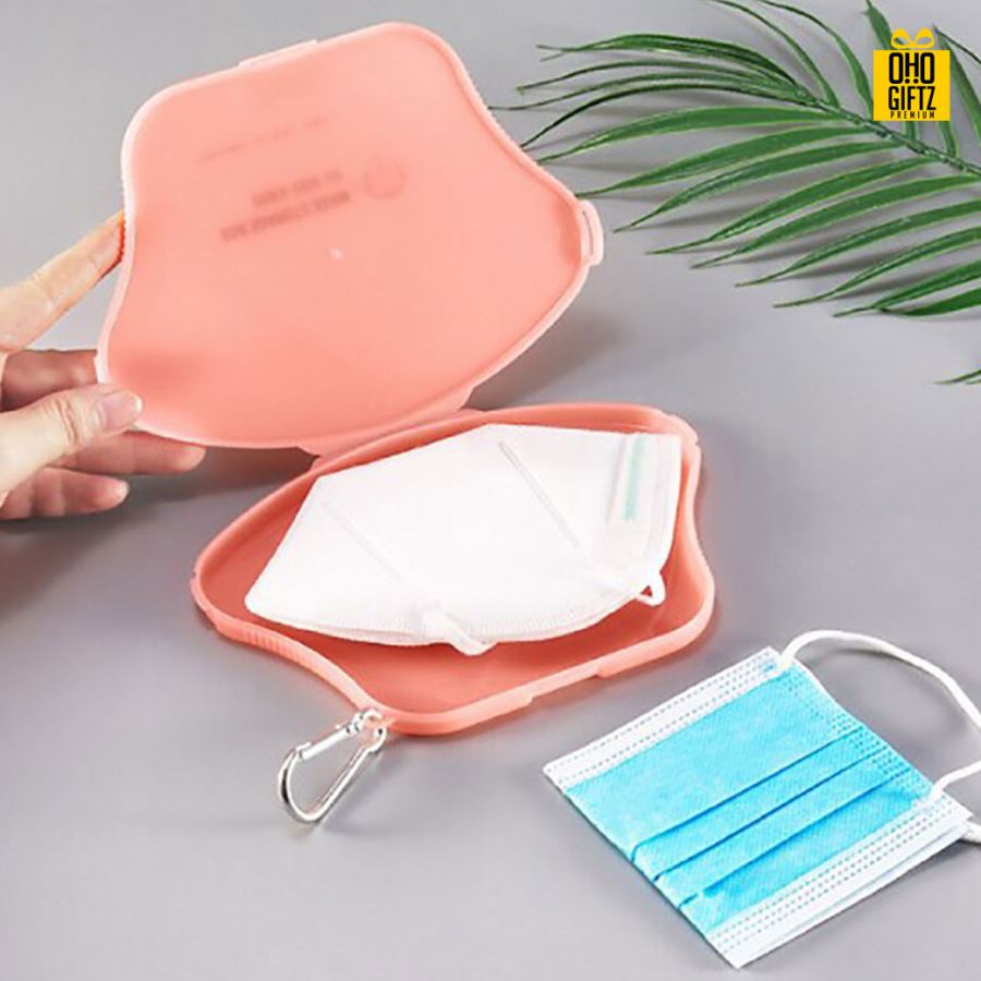 กล่องเก็บหน้ากากอนามัย สกรีนชื่อ  สกรีนโลโก้ ทำเป็นของพรีเมี่ยมได้ 