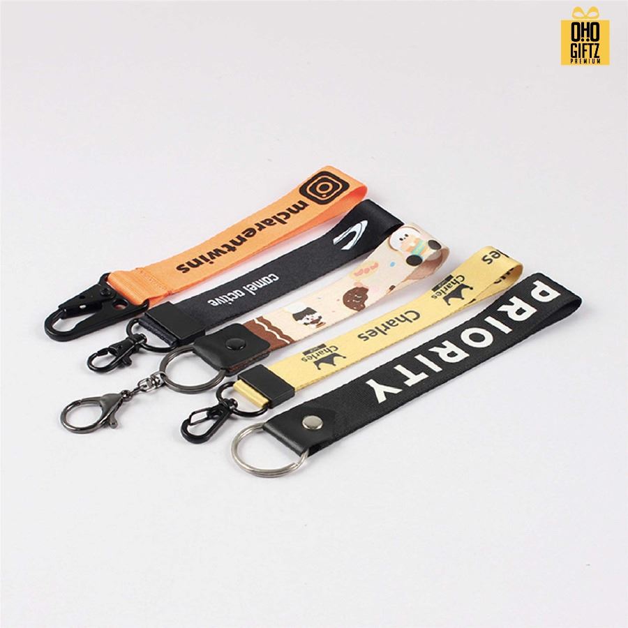 พวงกุญแจห้อยมือถือ สกรีนไม่จำกัดสี สกรีนโลโก้ ทำเป็นของพรีเมี่ยม ของชำร่วยได้