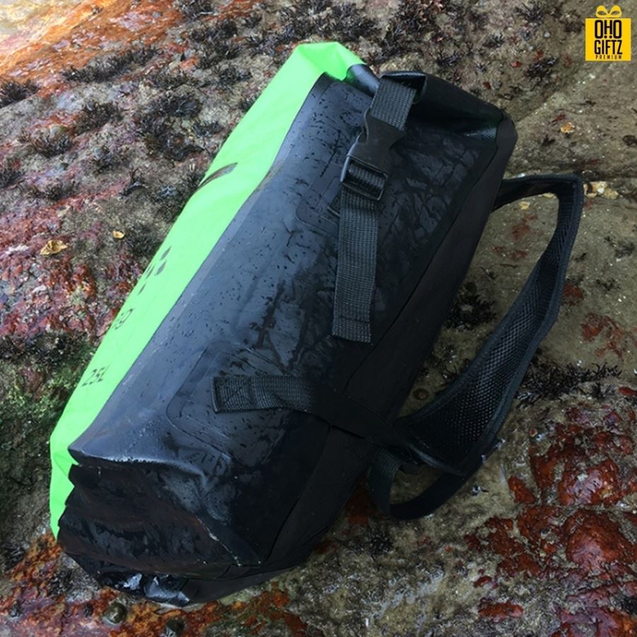 กระเป๋าเป้สะพายกันน้ำ สกรีนชื่อ, โลโก้ได้