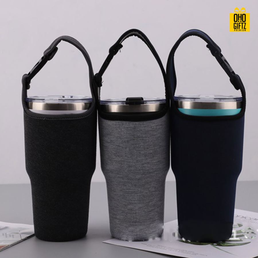 ปลอกหุ้มแก้วน้ำ สกรีนโลโก้  ทำเป็นของพรีเมี่ยมได้ 