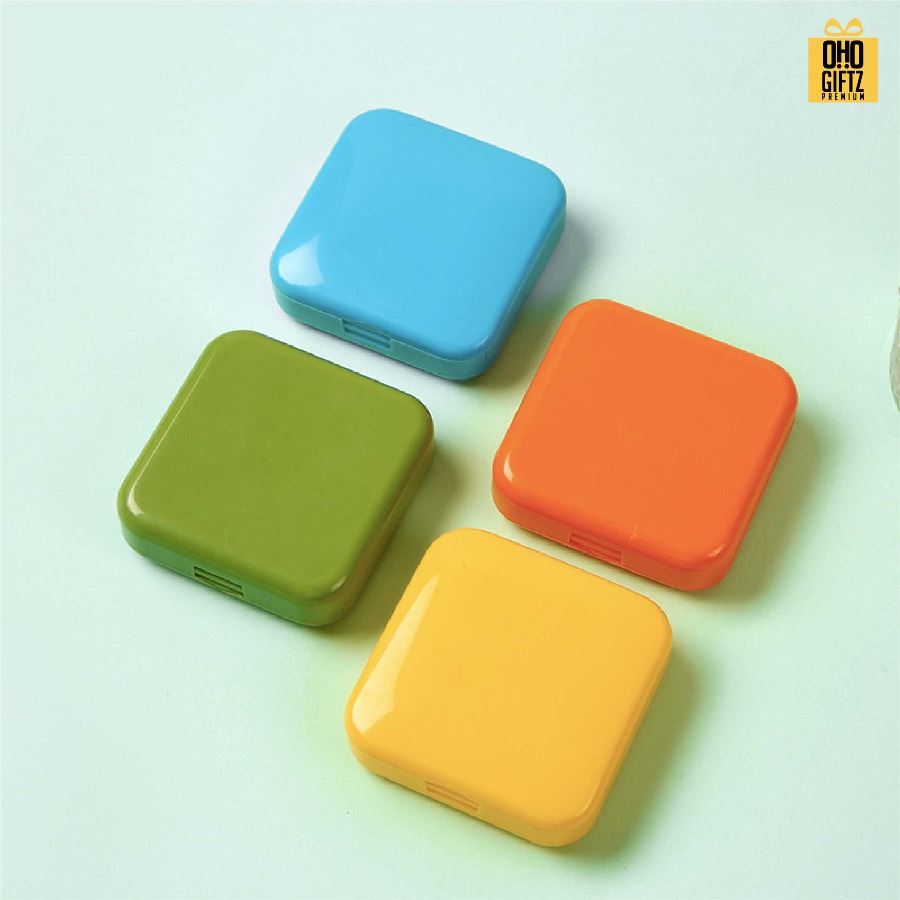 กล่องใส่ยาสี่เหลี่ยมพกพา สกรีนชื่อ สกรีนโลโก้ ทำเป็นของพรีเมี่ยมได้ 