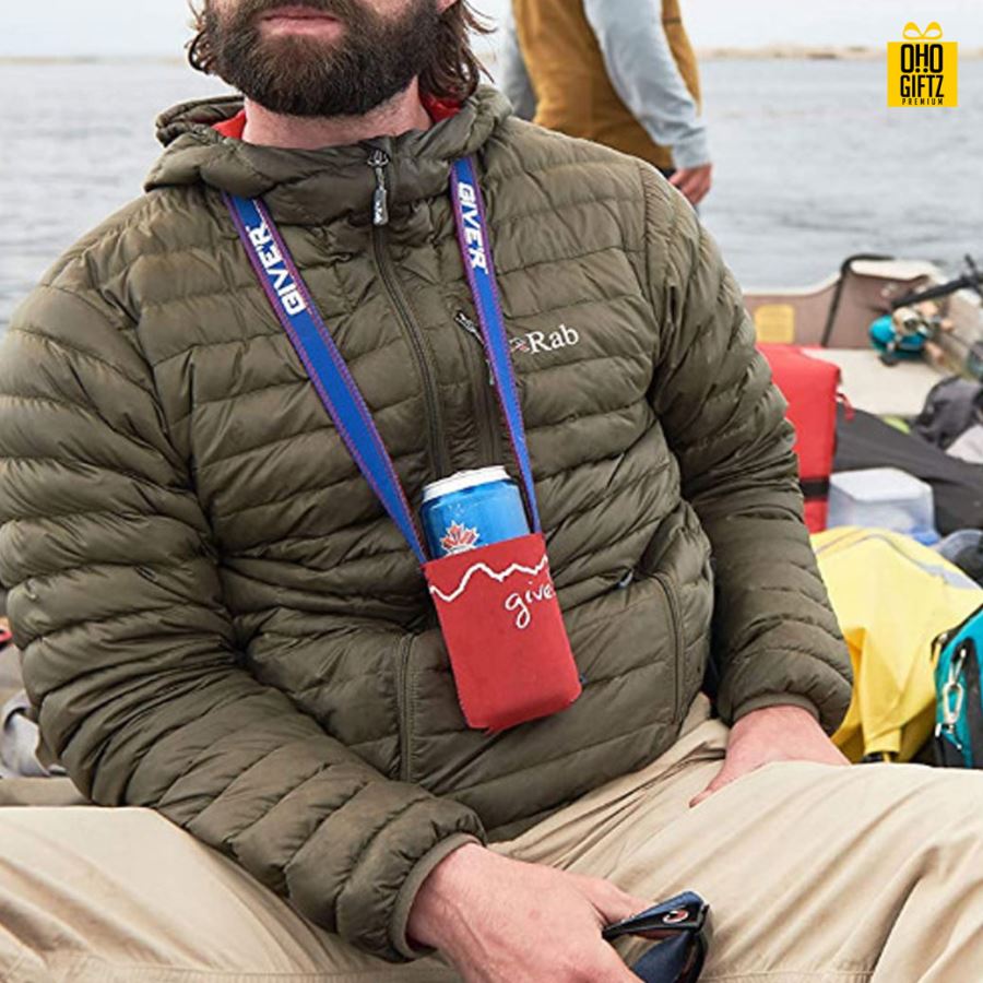 ปลอกสวมกระป๋องเบียร์เก็บความเย็น สกรีนโลโก้  ทำเป็นของพรีเมี่ยมได้ 