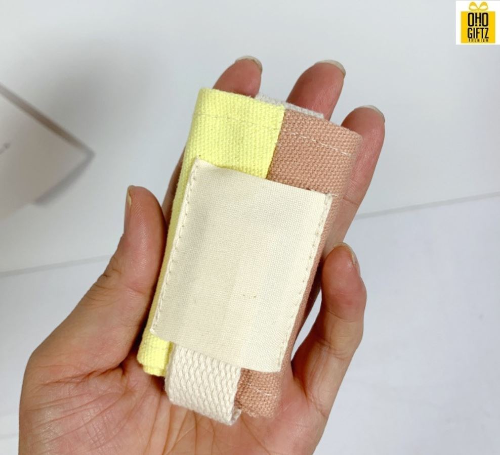 ปลอกหุ้มแก้วน้ำ สกรีนโลโก้  ทำเป็นของพรีเมี่ยมได้ 