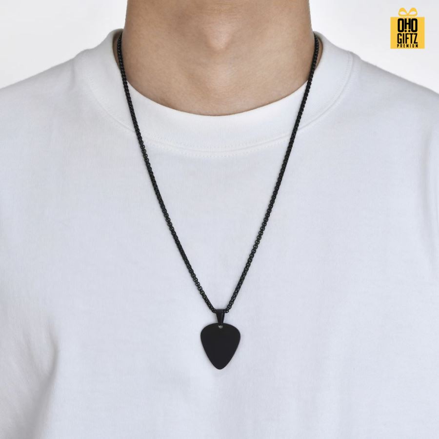 สร้อยคอสแตนเลสทรงปิ๊กกีตาร์ สามารถยิงเลเซอร์ สกรีนโลโก้ ทำเป็นของพรีเมี่ยม ของชำร่วยได้