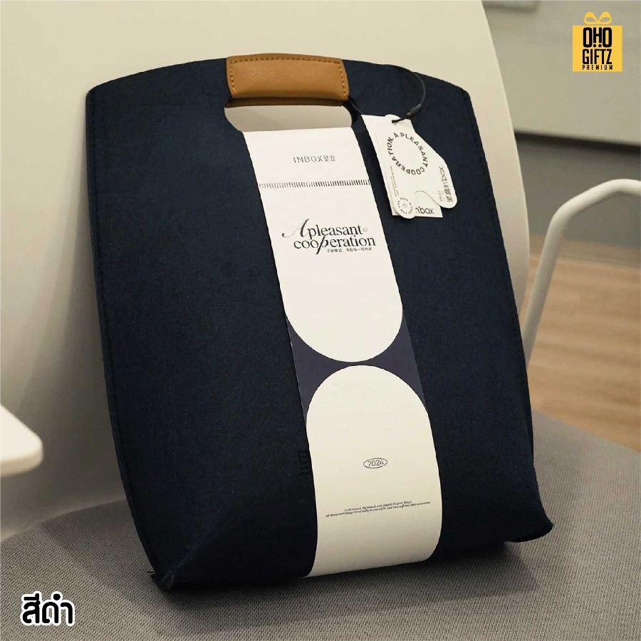 กระเป๋าถือผ้าสักหลาดหูจับหนัง PU สกรีนโลโก้ ทำเป็นของพรีเมี่ยมได้