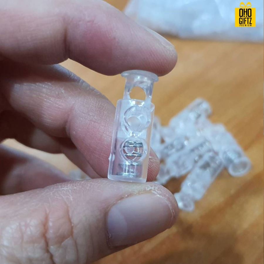 Stoper สปริง 2 รู ใช้สำหรับปรับสายคล้องหูของหน้ากาก