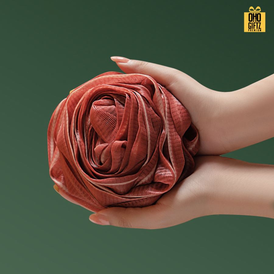 ฟองน้ำขัดตัวทรงดอกไม้ ติดลาเบล สกรีนโลโก้ ทำเป็นของพรีเมี่ยมได้