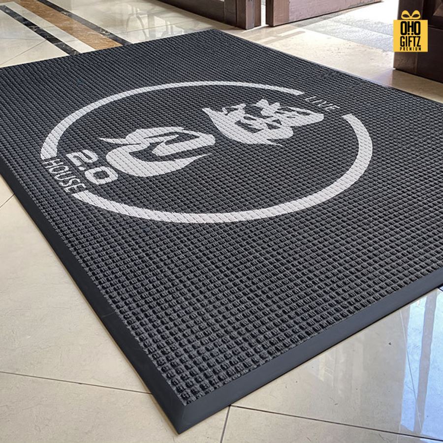 พรมปูพื้น สกรีนโลโก้ได้ไม่จำกัดสี 