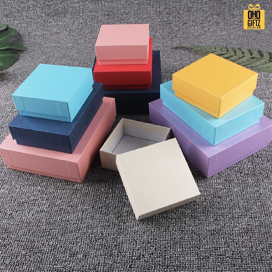 รับผลิตกล่องของขวัญ กล่องจั่วปัง ตามขนาดที่ต้องการ สกรีนชื่อ สกรีนโลโก้ ทำเป็นของพรีเมี่ยมได้