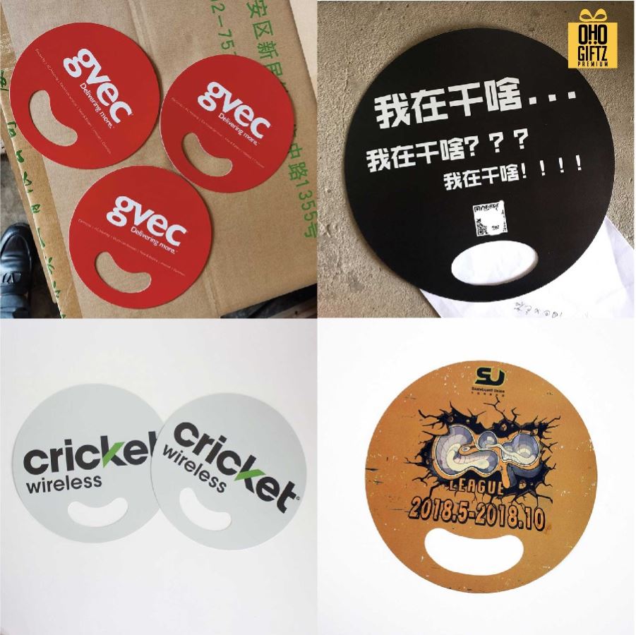 พัดพลาสติก PP มีที่จับในตัว สกรีนไม่จำกัดสี ทำเป็นสินค้าพรีเมี่ยม ของชำร่วย ของที่ระลึกได้