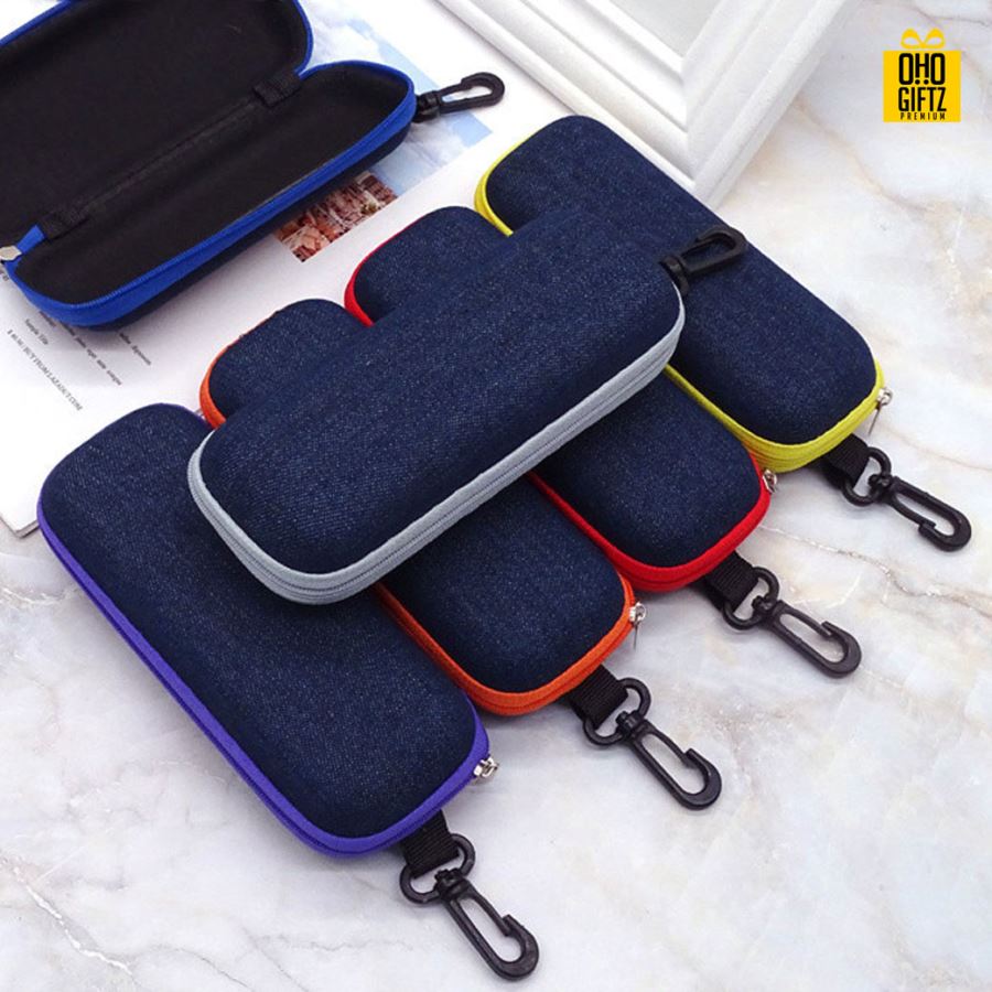 กล่องเก็บแว่น สกรีนชื่อ สกรีนโลโก้ ทำเป็นของพรีเมี่ยมได้ 