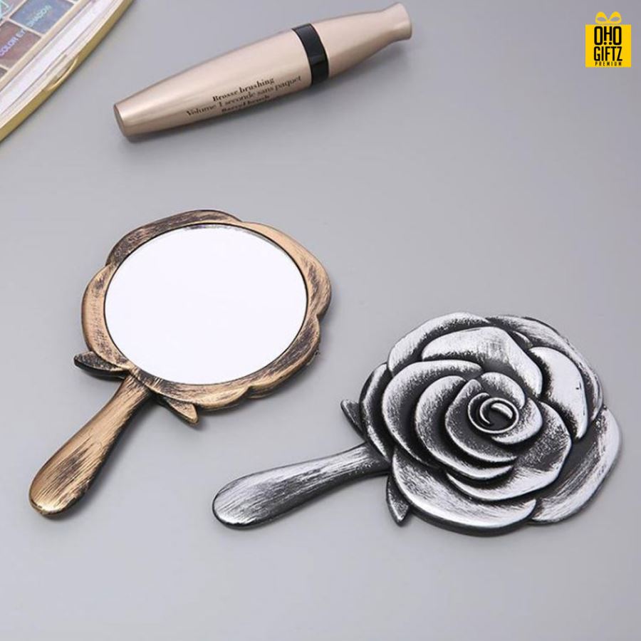 กระจกพกพาทรงดอกกุหลาบ สกรีนชื่อ สกรีนโลโก้  ทำเป็นของพรีเมี่ยมได้