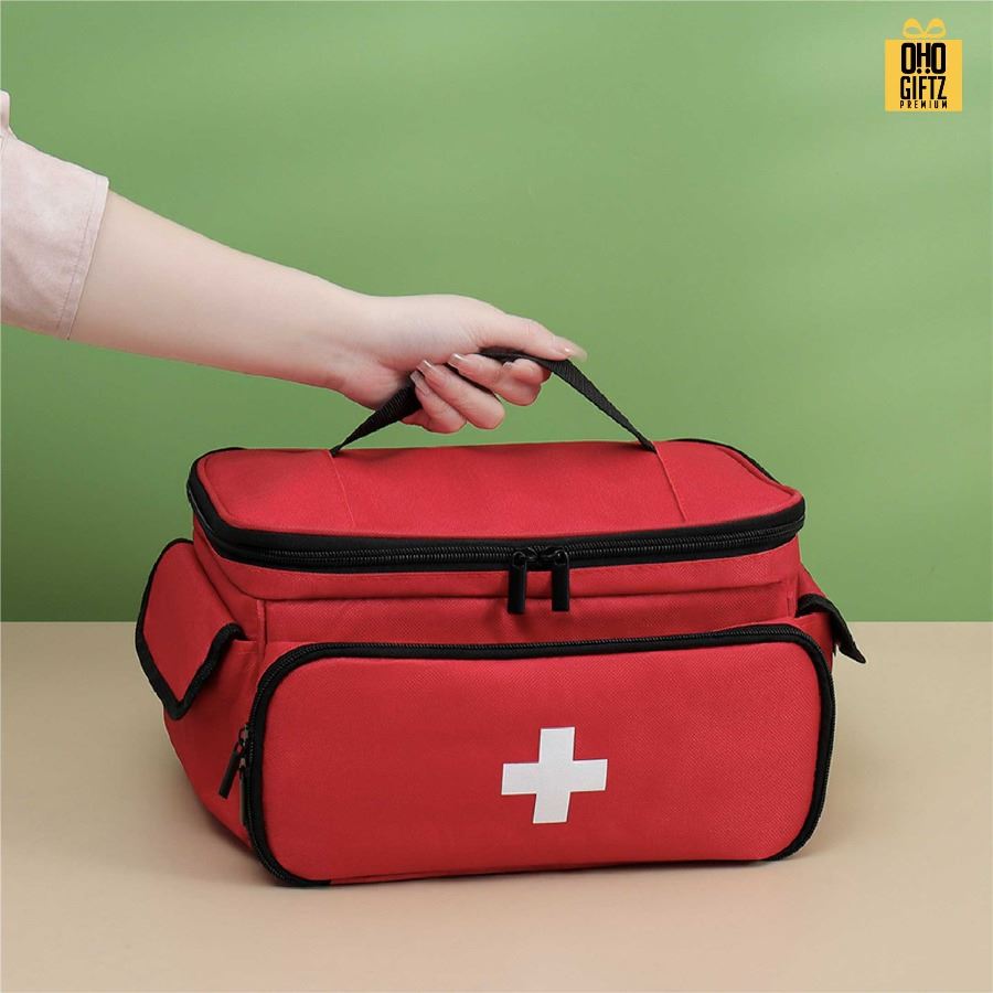 กระเป๋าใส่ยาและอุปกรณ์ทางการแพทย์ฉุกเฉิน สกรีนชื่อ สกรีนโลโก้ ทำเป็นของพรีเมี่ยมได้ 