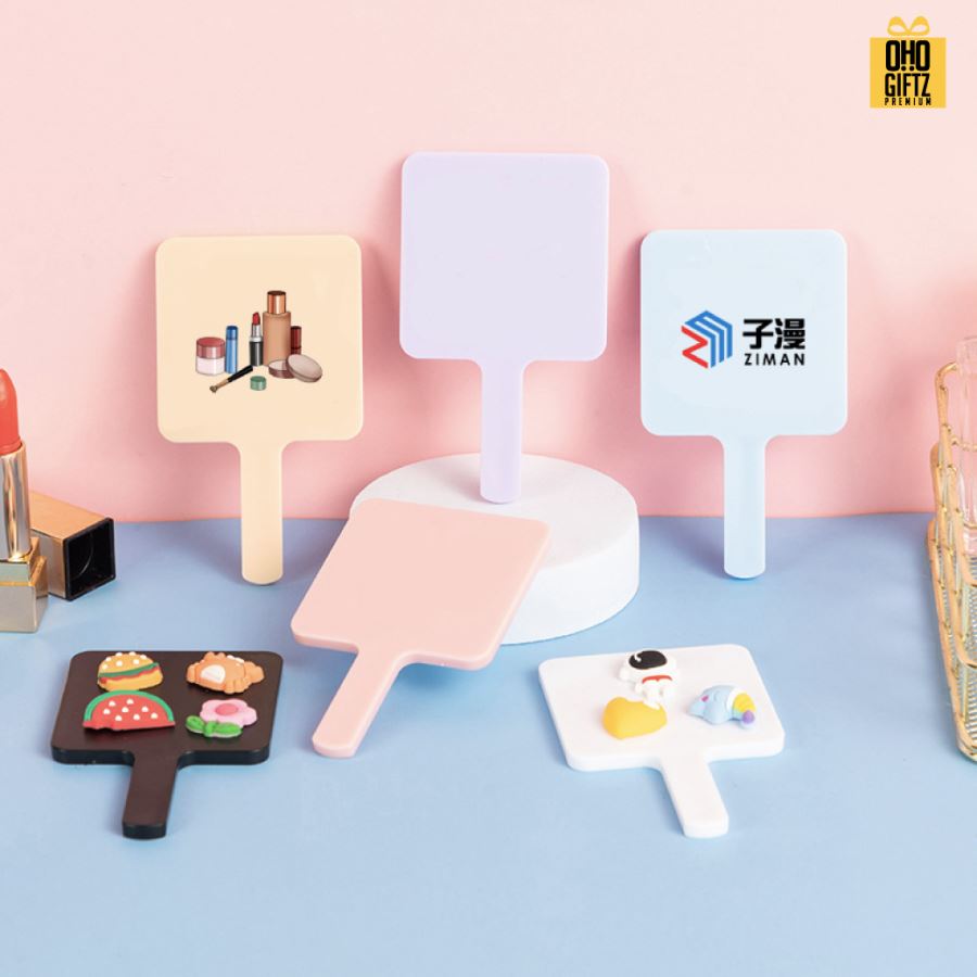 กระจกถือจิ๋ว สกรีนชื่อ สกรีนโลโก้  ทำเป็นของพรีเมี่ยมได้