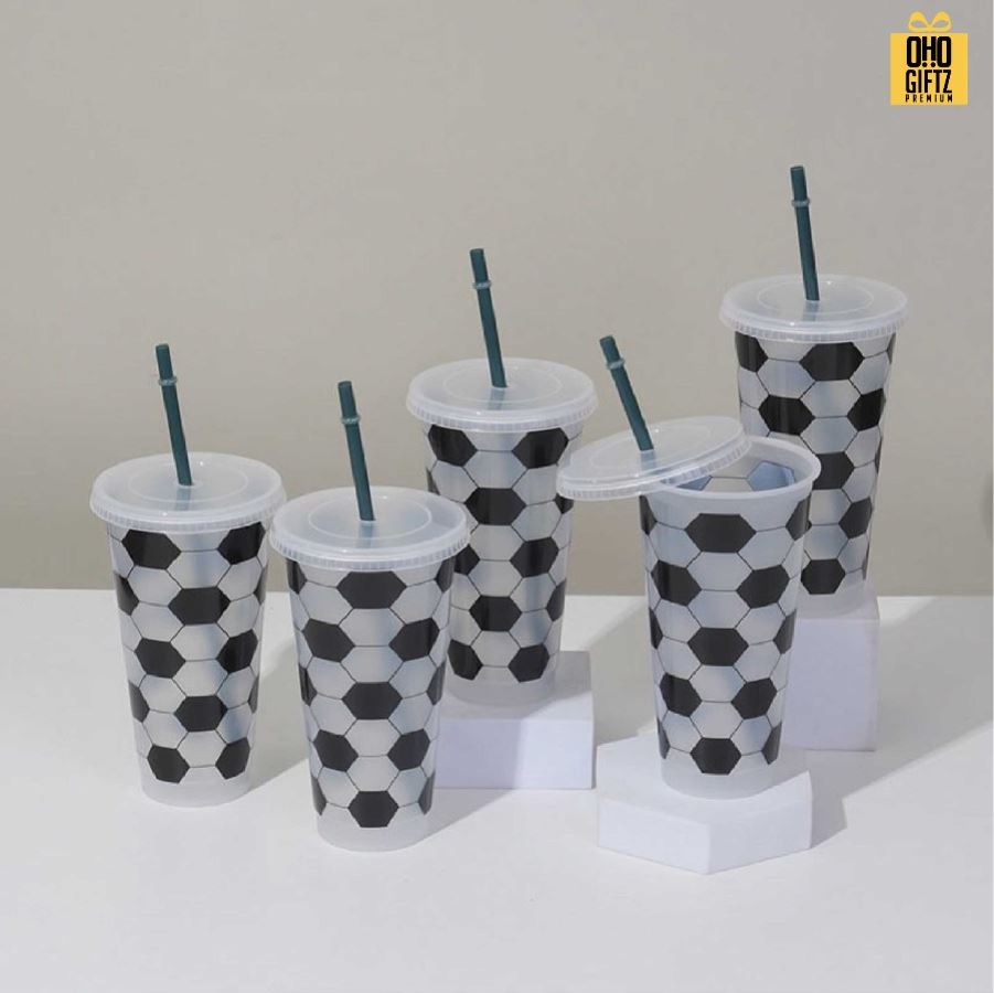 แก้ว PP ลายฟุตบอลพร้อมหลอด สกรีนโลโก้ ทำเป็นของพรีเมี่ยมได้