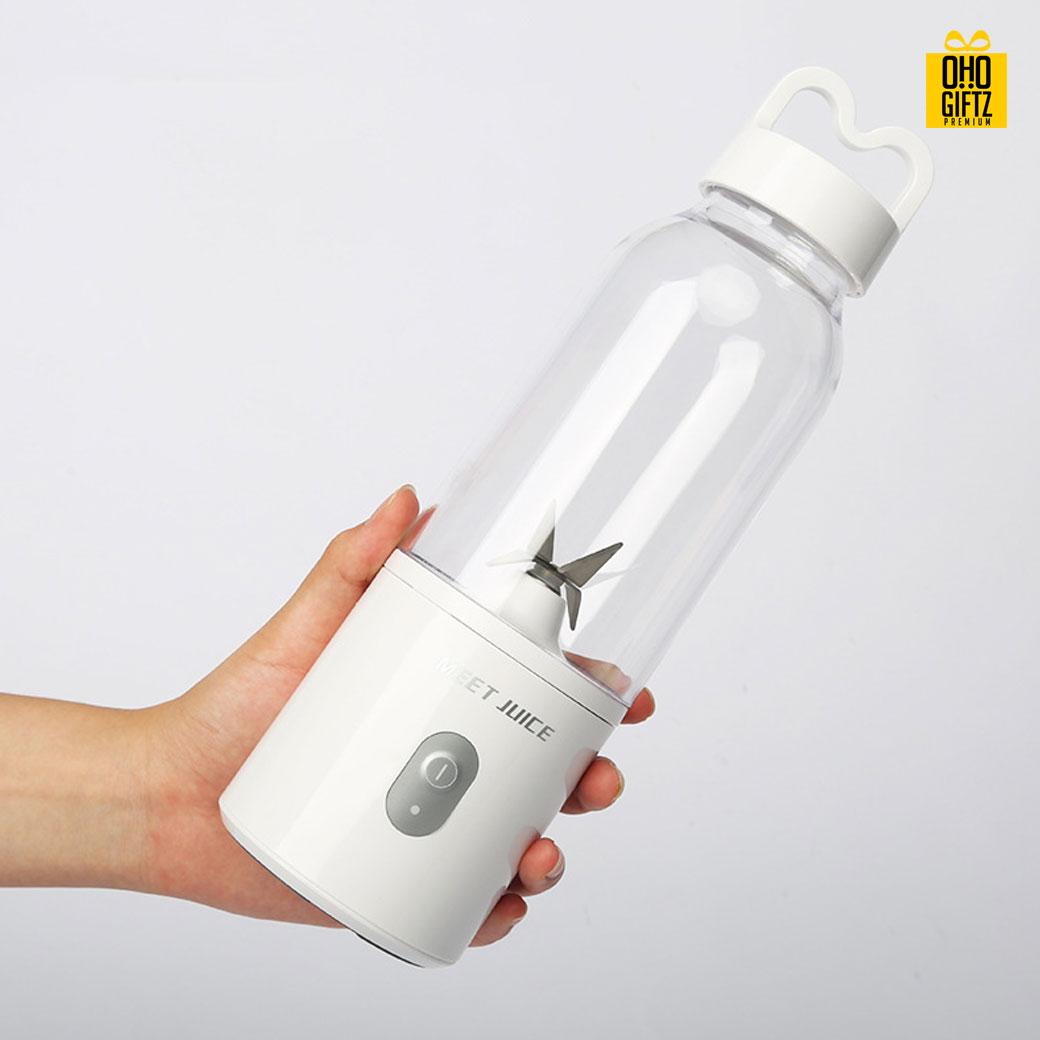 แก้วปั่นทรงสูงสีพาสเทล สกรีนชื่อ สกรีนโลโก้ ทำเป็นของพรีเมี่ยมได้