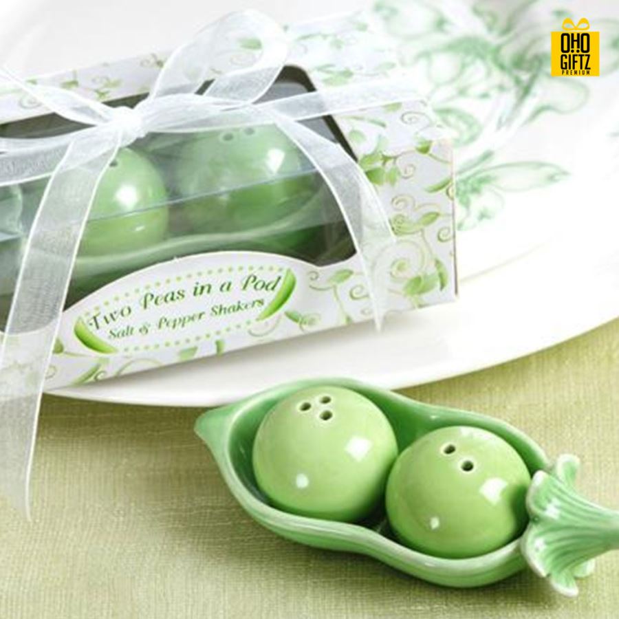 รวมเซตที่ใส่เครื่องปรุง พิมพ์สติกเกอร์ชื่อฟรี ทำเป็นของพรีเมี่ยม ของชำร่วยงานเเต่งงานได้