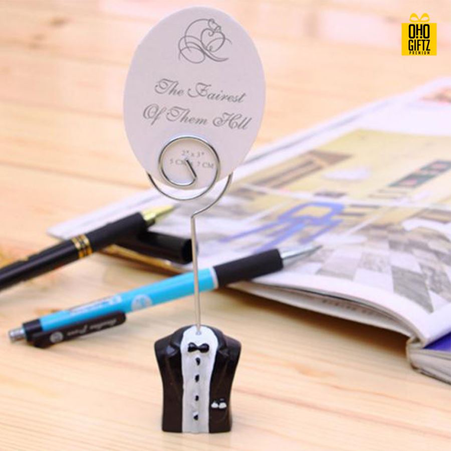 ที่หนีบบัตรบ่าวสาว ทำเป็นของพรีเมี่ยม ของชำร่วยงานเเต่งงานได้