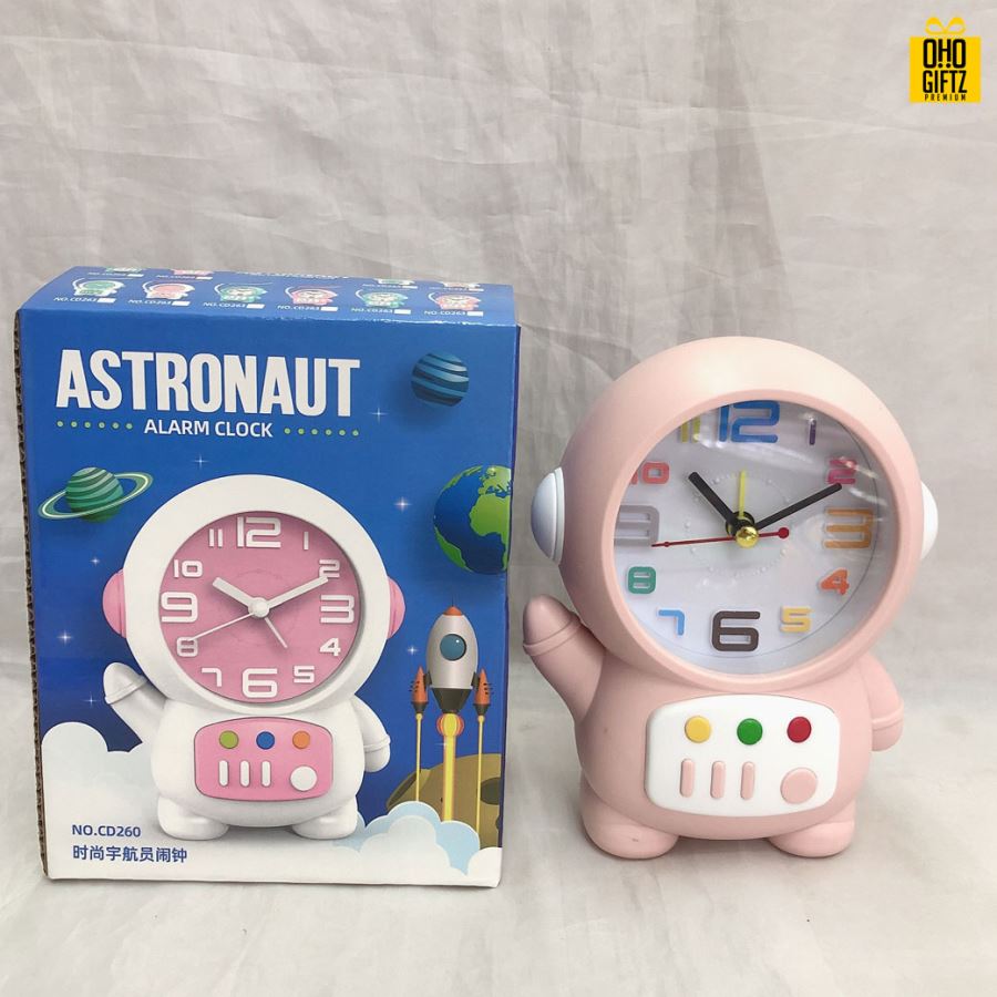 นาฬิกาปลุกนักบินอวกาศ สกรีนชื่อ สกรีนโลโก้ ทำเป็นของพรีเมี่ยมได้ 