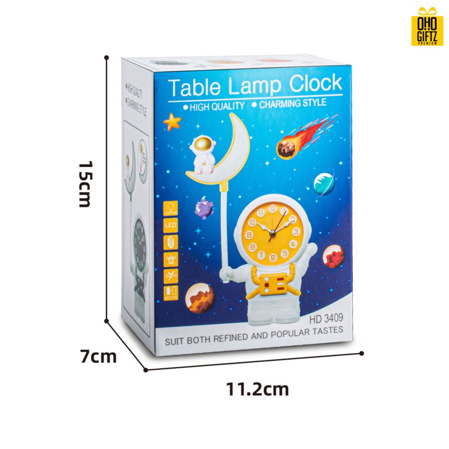 นาฬิกาปลุกนักบินอวกาศพร้อมโคมไฟแบบตั้งโต๊ะ สกรีนชื่อ สกรีนโลโก้ ทำเป็นของพรีเมี่ยมได้ 