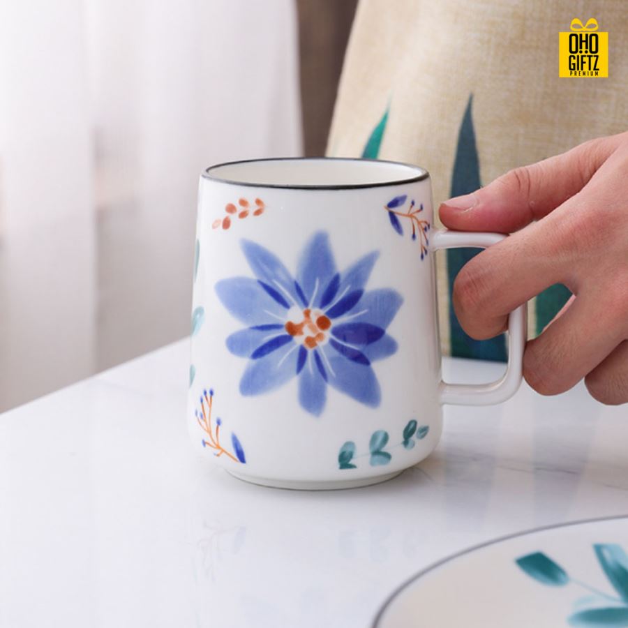 แก้วเซรามิกลายดอกไม้ สกรีนชื่อ สกรีนโลโก้ทำเป็นของพรีเมี่ยมได้