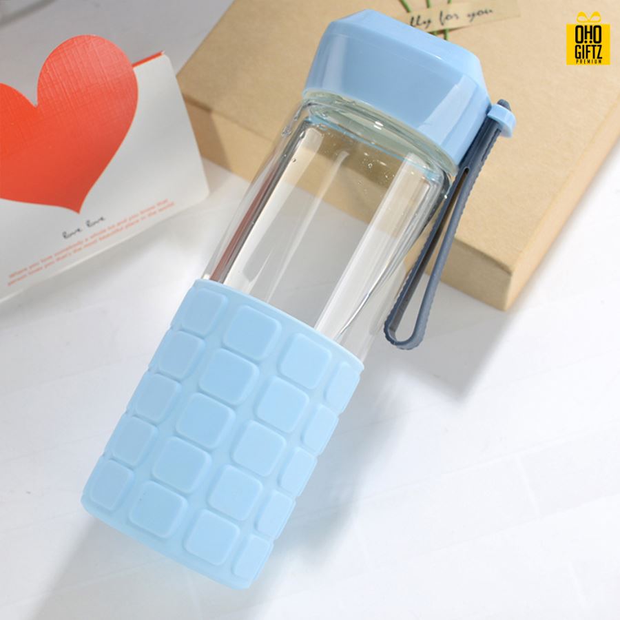 แก้วน้ำพร้อมหูหิ้ว สกรีนชื่อ โลโก้ฟรี  ทำเป็นของพรีเมี่ยมได้