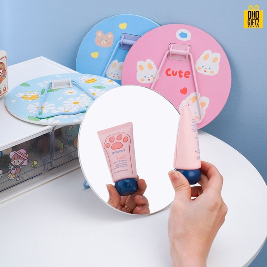 กระจกเเต่งหน้าทรงกลมพับได้ สกรีนชื่อ สกรีนโลโก้  ทำเป็นของพรีเมี่ยมได้