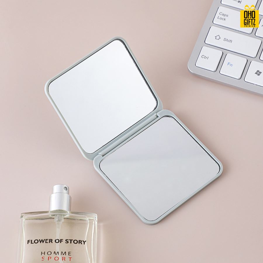 กระจกพับขนาดพกพา สกรีนชื่อ สกรีนโลโก้  ทำเป็นของพรีเมี่ยมได้